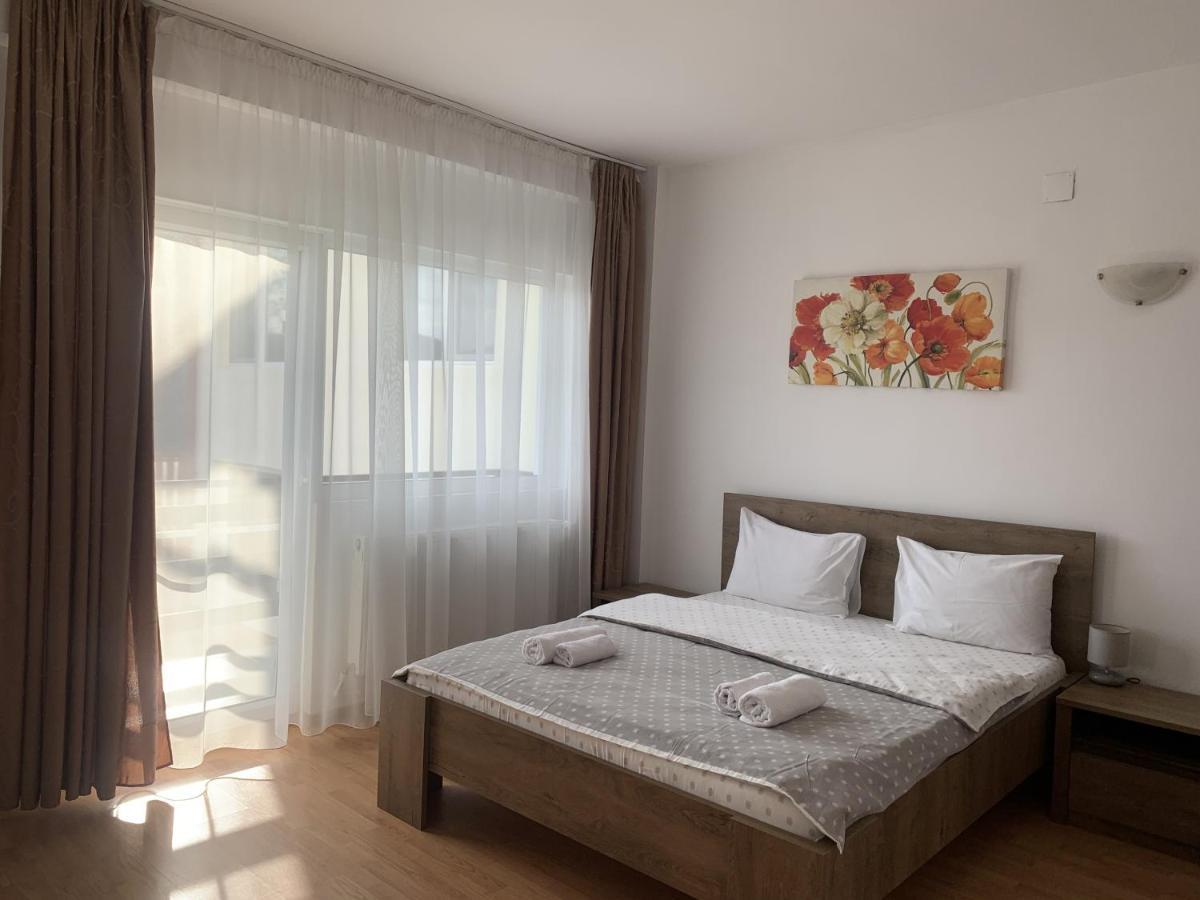 Casa Ana Serena Ieşelniţa Eksteriør bilde